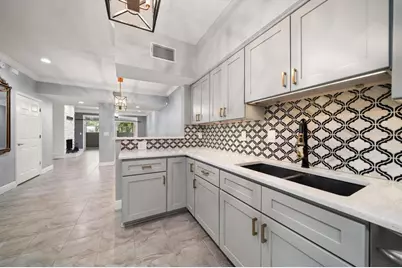 2810 Countryside Boulevard #5, Clearwater, FL 33761 - Photo 17