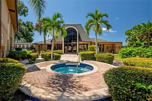 12261 Sailwinds Dr, Largo, FL 33773 - Photo 27