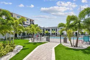 2942 W Bay Dr, Belleair Bluffs, FL 33770 - Photo 31