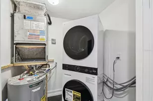 2942 W Bay Dr, Belleair Bluffs, FL 33770 - Photo 29