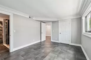 2942 W Bay Dr, Belleair Bluffs, FL 33770 - Photo 27