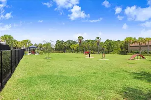 4749 Avila Lakes Dr, Wimauma, FL 33598 - Photo 33