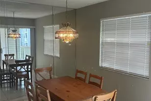 6932 Stonesthrow Cir N, Saint Petersburg, FL 33710 - Photo 13