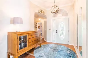 6038 Wesley Brook Dr, Wesley Chapel, FL 33545 - Photo 5