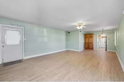 5970 21st Street N #1, Saint Petersburg, FL 33714 - Photo 5