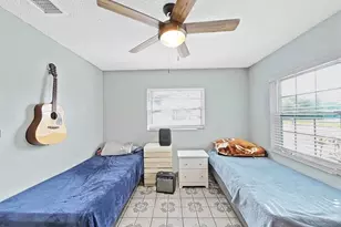 3105 W Ivy St, Tampa, FL 33607 - Photo 17