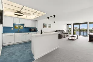 7400 Sun Island Dr S, South Pasadena, FL 33707 - Photo 13