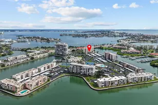 7400 Sun Island Dr S, South Pasadena, FL 33707 - Photo 1