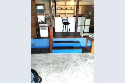 39032 Ola Avenue, Zephyrhills, FL 33542 - Photo 7