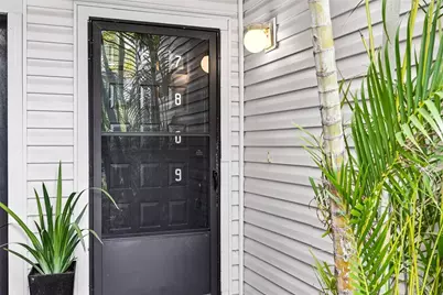 7809 Niagara Avenue #2105, Tampa, FL 33617 - Photo 3