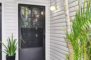 7809 Niagara Ave, Tampa, FL 33617 - Photo 3