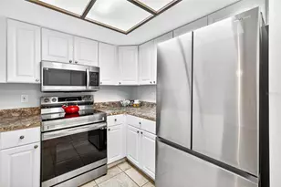 7809 Niagara Ave, Tampa, FL 33617 - Photo 17