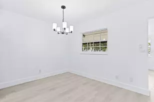 4704 W Chapin Ave, Tampa, FL 33611 - Photo 13