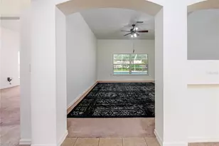 10117 Whisper Pointe Dr, Tampa, FL 33647 - Photo 11