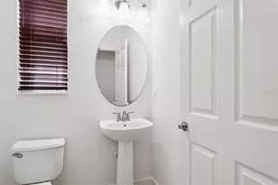 16036 Bella Woods Dr, Tampa, FL 33647 - Photo 11