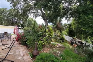 8320 Woodlake Pl, Tampa, FL 33615 - Photo 49