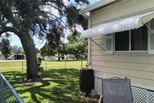 8043 Little Tee Ln, Brooksville, FL 34613 - Photo 35