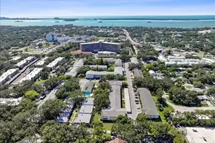 200 Glennes Ln, Dunedin, FL 34698 - Photo 51