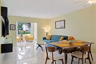 200 Glennes Ln, Dunedin, FL 34698 - Photo 11