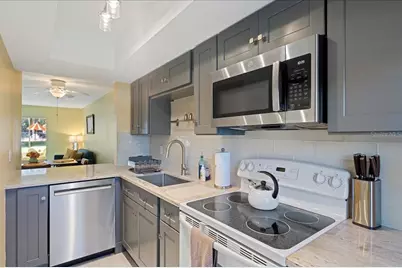 200 Glennes Lane #108, Dunedin, FL 34698 - Photo 7