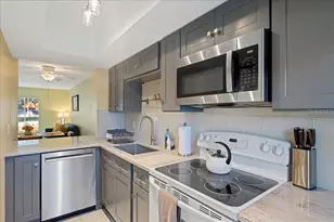 200 Glennes Ln, Dunedin, FL 34698 - Photo 7