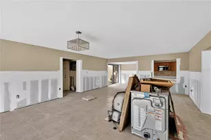 7550 Sunshine Skyway Ln S, Saint Petersburg, FL 33711 - Photo 7