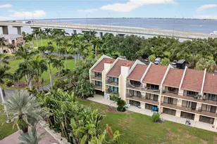 7550 Sunshine Skyway Ln S, Saint Petersburg, FL 33711 - Photo 39