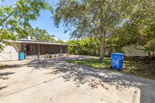 148 42nd Ave NE, Saint Petersburg, FL 33703 - Photo 37