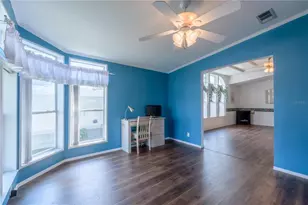 5823 Navaho Ct, Zephyrhills, FL 33542 - Photo 9