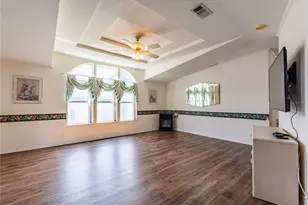 5823 Navaho Ct, Zephyrhills, FL 33542 - Photo 15