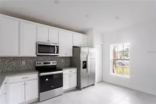 573 Rose Apple Cir, Port Charlotte, FL 33954 - Photo 5