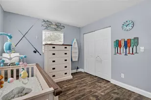 8276 91st St, Seminole, FL 33777 - Photo 17