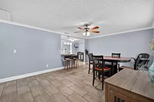 8276 91st St, Seminole, FL 33777 - Photo 11