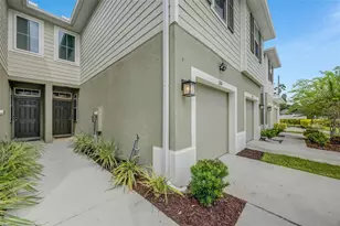 2110 Laceflower Dr, Brandon, FL 33510 - Photo 3