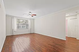 17108 Carrington Park Dr, Tampa, FL 33647 - Photo 9