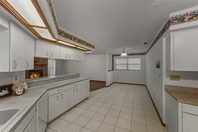 1615 Lady Bowers Trail, Lakeland, FL 33809 - Photo 39