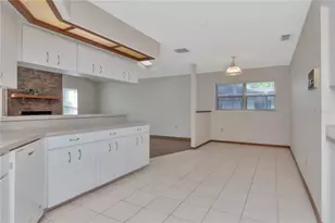 1615 Lady Bower's Trail, Lakeland, FL 33809 - Photo 19