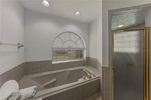 1615 Lady Bower's Trail, Lakeland, FL 33809 - Photo 27