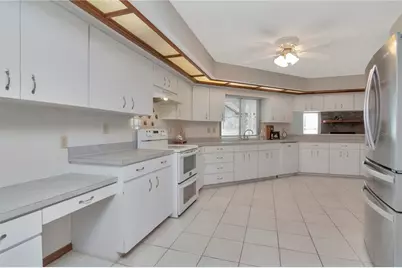 1615 Lady Bowers Trail, Lakeland, FL 33809 - Photo 17