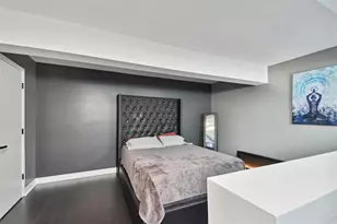 13612 S Village Dr, Tampa, FL 33618 - Photo 31