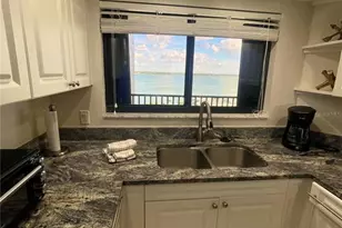 1290 Gulf Blvd, Clearwater Beach, FL 33767 - Photo 9