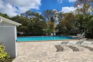 7141 E Bank Dr, Tampa, FL 33617 - Photo 15