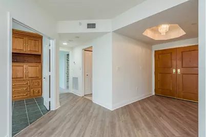 1170 SE Gulf Boulevard #305, Clearwater Beach, FL 33767 - Photo 7