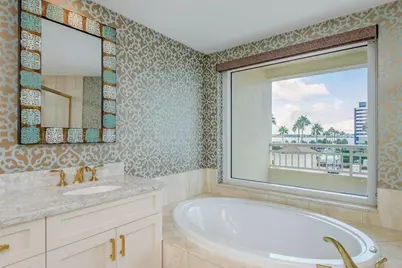 1170 SE Gulf Boulevard #305, Clearwater Beach, FL 33767 - Photo 23