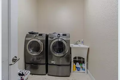 13102 Done Groven Drive, Dover, FL 33527 - Photo 31