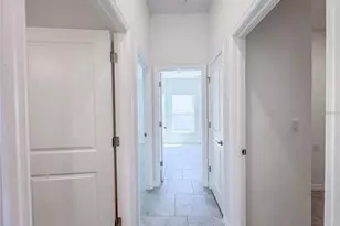 134 Jade St, Rotonda West, FL 33947 - Photo 17