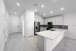 134 Jade St, Rotonda West, FL 33947 - Photo 5