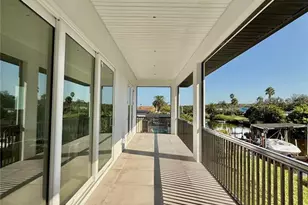 9832 Island Harbor Dr, Port Richey, FL 34668 - Photo 9