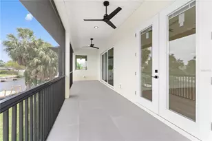9832 Island Harbor Dr, Port Richey, FL 34668 - Photo 33