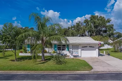 9262 140th Lane, Seminole, FL 33776 - Photo 1